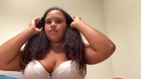 nicolette356 online show from October 2025 04:10:02 AM