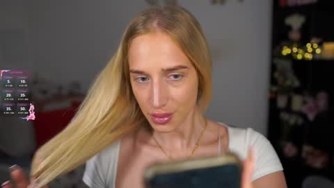 nicolette__shea_ online show from December 2024 08:04:02 AM