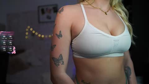 nicolette__shea_ online show from February 2025 05:21:01 PM