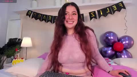 Snapshot of nicolle_evanss_ chatting on July 2026 04:04:02 AM nicolle_evanss_ online show from July 2026 04:04:02 AM