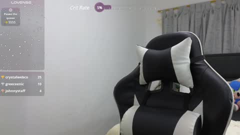 Nicolle online show from December 2024 02:10:02 AM