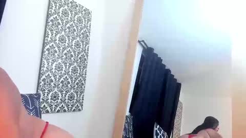 Nicolle Lima online show from February 2025 01:23:02 AM