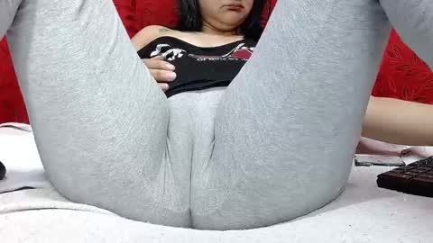 Snapshot of nicolleowens chatting on December 2025 12:15:02 AM NICOLLE online show from December 2025 12:15:02 AM