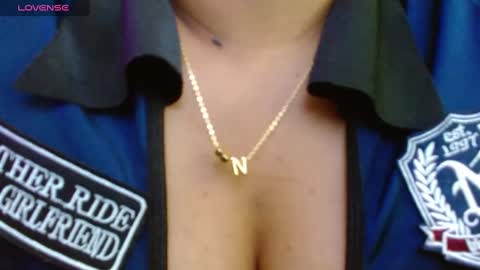 Nicolle Miley online show from February 2025 02:56:01 AM