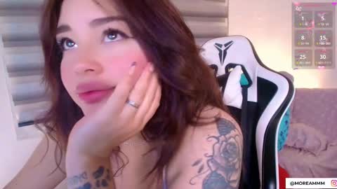 Nicol online show from December 2025 12:59:02 AM