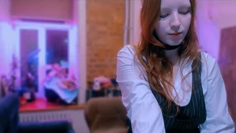 Lilitht online show from December 2024 07:49:02 PM