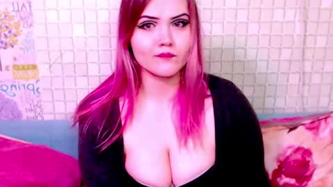 Snapshot of night_shine chatting on March 2025 08:56:02 AM night_shine online show from March 2025 08:56:02 AM