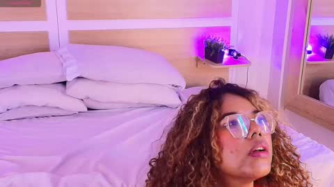 Call me Nicky online show from December 2025 07:09:01 PM