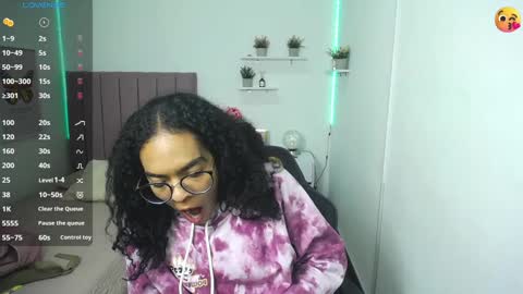 Snapshot of niina_lovee_ chatting on December 2024 01:59:02 PM online show from December 2024 01:59:02 PM