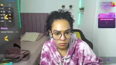 Snapshot of niina_lovee_ chatting on December 2024 06:52:02 PM online show from December 2024 06:52:02 PM