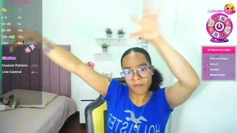 Snapshot of niina_lovee_ chatting on October 2025 02:56:01 PM online show from October 2025 02:56:01 PM