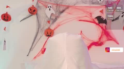 Snapshot of niinaink chatting on October 2025 01:45:02 PM NINAINK online show from October 2025 01:45:02 PM