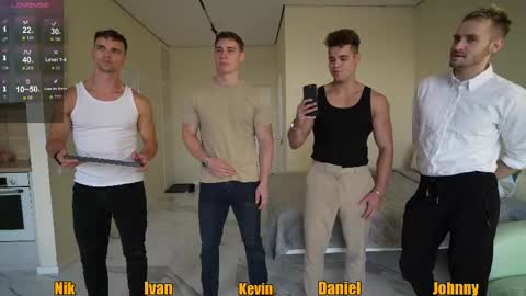 Snapshot of nik_sharp chatting on September 2025 03:12:02 PM Nik online show from September 2025 03:12:02 PM