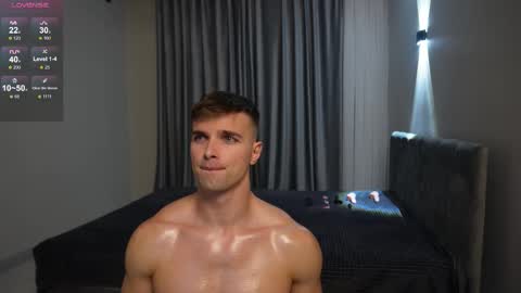 Snapshot of nik_sharp chatting on November 2025 06:09:02 PM Nik online show from November 2025 06:09:02 PM