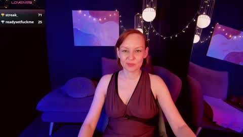 Nika online show from January 2025 12:13:01 PM