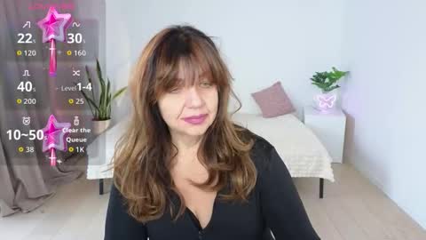 Snapshot of nika_light chatting on December 2025 12:33:02 PM Nika light online show from December 2025 12:33:02 PM