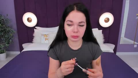 Snapshot of nikaflowers chatting on January 2025 03:22:01 AM Nika online show from January 2025 03:22:01 AM