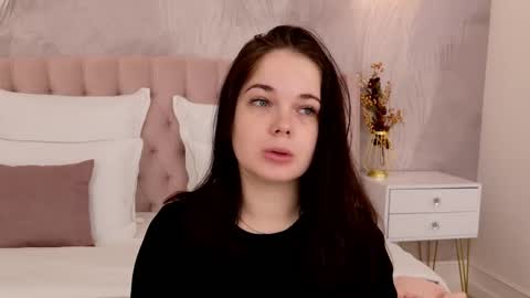 Snapshot of nikaflowers chatting on October 2025 02:23:01 AM Nika online show from October 2025 02:23:01 AM