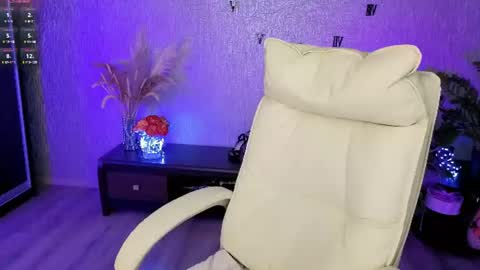NikaStill  online show from July 2026 01:56:01 AM
