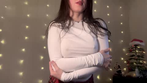 Snapshot of nikavenus chatting on December 2024 06:11:02 AM Nika online show from December 2024 06:11:02 AM