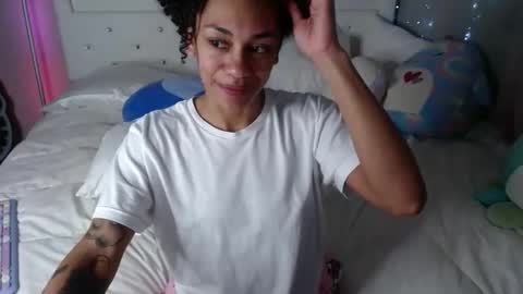 Snapshot of nikayasworld chatting on February 2025 04:27:01 AM nikayasworld online show from February 2025 04:27:01 AM