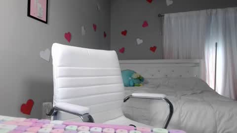 Snapshot of nikayasworld chatting on March 2026 05:42:01 PM nikayasworld online show from March 2026 05:42:01 PM