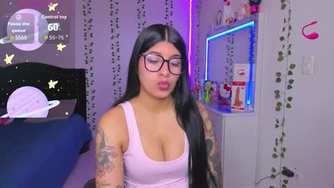 Niki online show from February 2026 03:26:02 PM