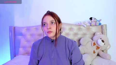 Niikii online show from December 2024 05:15:02 AM