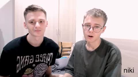 Snapshot of nikikerry_cum_ chatting on October 2025 03:58:02 PM nikikerry_cum_ online show from October 2025 03:58:02 PM