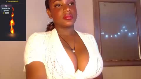 Snapshot of nikitakisskm chatting on February 2025 01:54:02 PM nikitakisskm online show from February 2025 01:54:02 PM