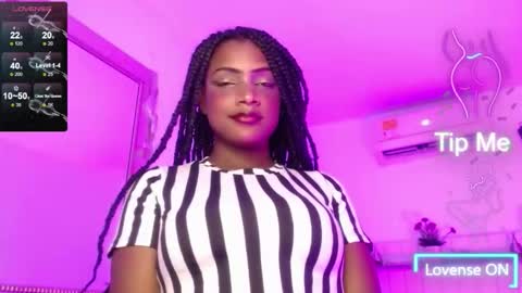 Snapshot of nikitakisskm chatting on October 2025 02:31:01 PM nikitakisskm online show from October 2025 02:31:01 PM