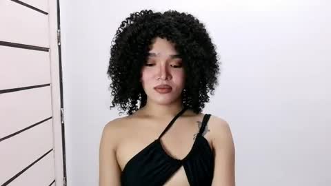 Snapshot of nikitta_morris chatting on June 2026 06:51:01 AM nikitta_morris online show from June 2026 06:51:01 AM