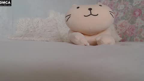 Snapshot of nikki_maks chatting on September 2025 08:41:02 AM The next broadcast will be on at 900 UTC3 online show from September 2025 08:41:02 AM