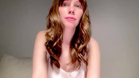 Snapshot of nikki_mi chatting on November 2025 10:04:02 AM Nikki online show from November 2025 10:04:02 AM