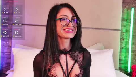 Snapshot of nikki_starx chatting on March 2025 06:43:01 PM Nikki online show from March 2025 06:43:01 PM