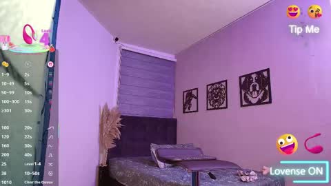 nikki_vesper online show from April 2026 06:19:01 AM