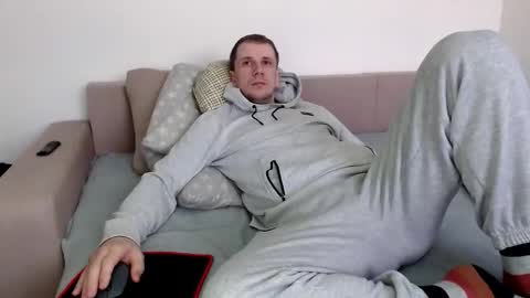 Nick online show from November 2025 08:02:02 AM