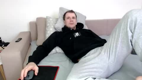 Nick online show from November 2025 08:09:02 AM