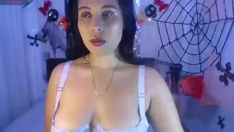 NikkieMilky online show from October 2025 01:48:02 AM