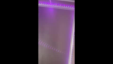 nikko11717 online show from November 2025 03:29:01 AM