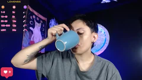 Nikky online show from January 2026 01:27:01 PM