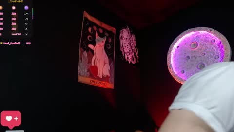 Nikky online show from April 2026 01:49:02 PM