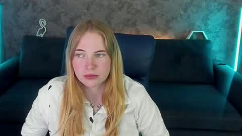 Snapshot of nikkyreyyy chatting on May 2026 01:18:02 PM nikkyreyyy online show from May 2026 01:18:02 PM