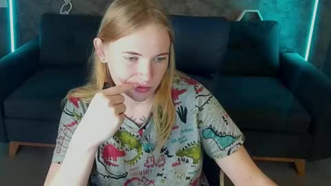 Snapshot of nikkyreyyy chatting on May 2026 05:47:02 AM nikkyreyyy online show from May 2026 05:47:02 AM