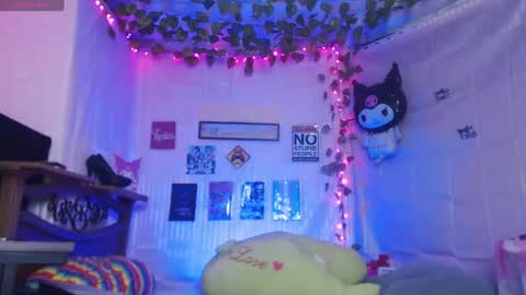 nikol_twink02 online show from June 2026 10:39:02 AM