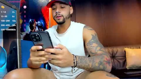 Snapshot of nikolahank1 chatting on February 2025 08:09:02 AM Nikola Hank online show from February 2025 08:09:02 AM