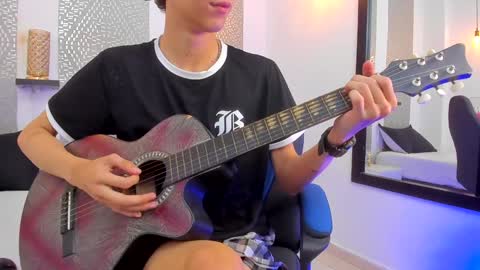    online show from January 2025 10:05:02 AM