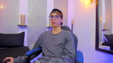    online show from January 2025 10:09:02 AM