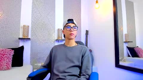    online show from January 2025 07:14:01 AM