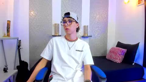    online show from February 2025 04:18:02 AM